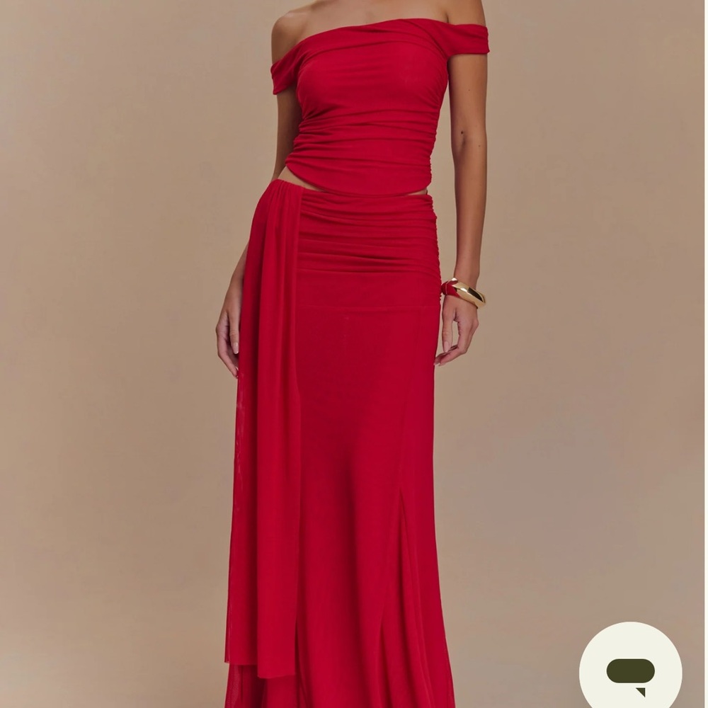 Chic Red Off-Shoulder skirt set